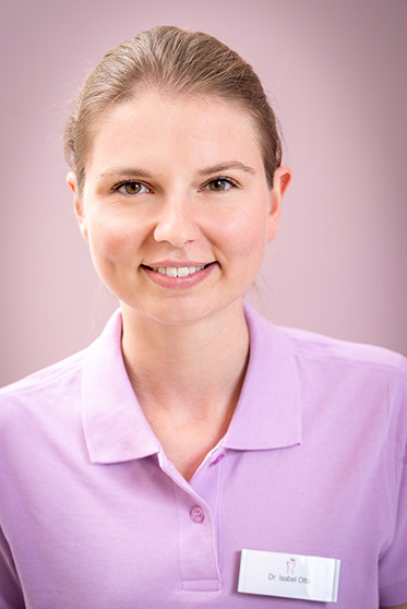 Dr. Isabel Otto Assistenzzahnärztin Würzburg